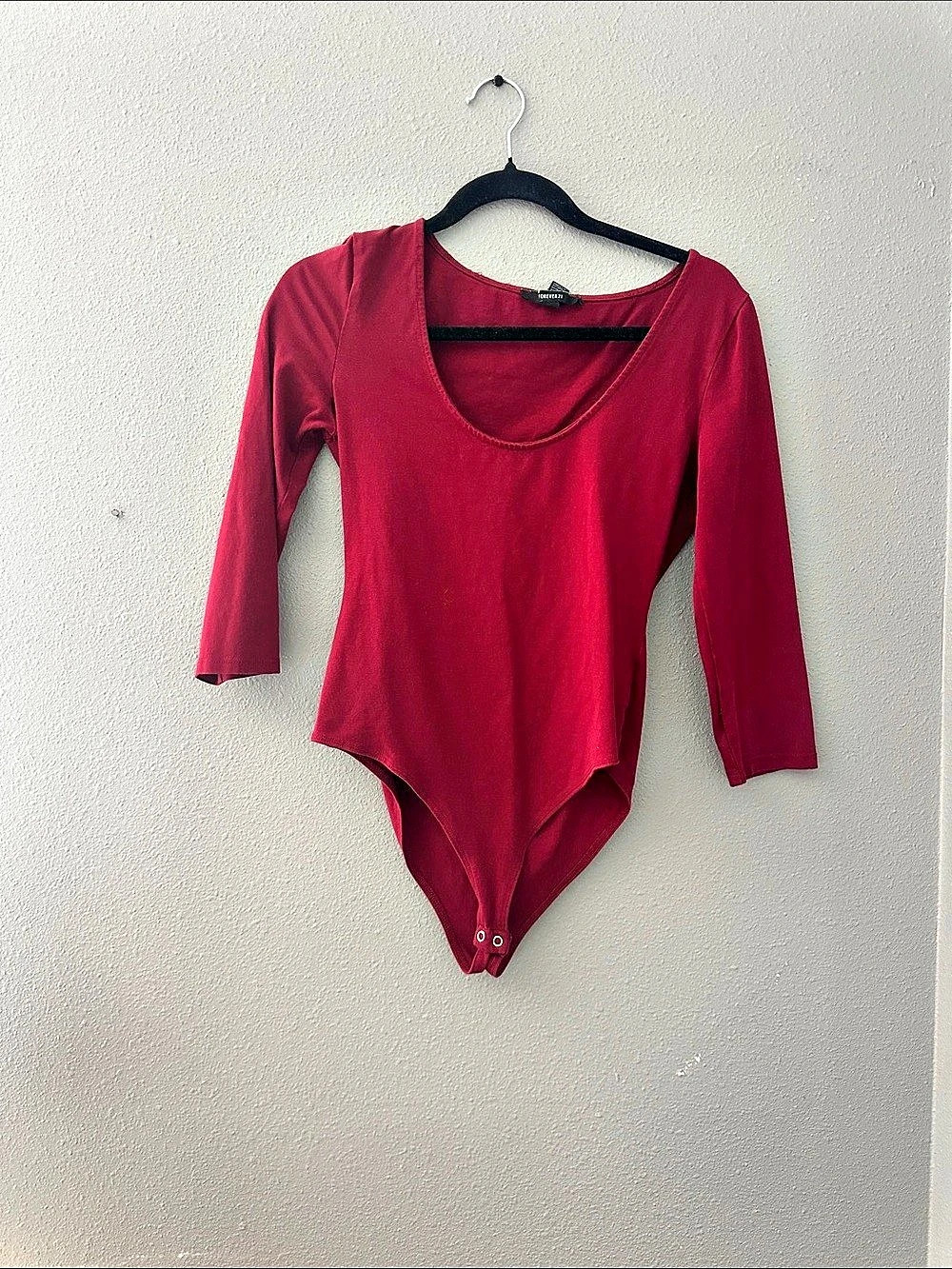 Forever 21 Long Sleeve Bodysuit in Red Size Medium Like New